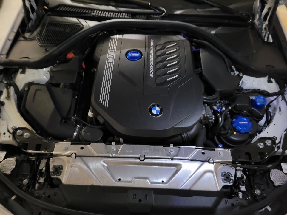 BMW Engine Bay Caps