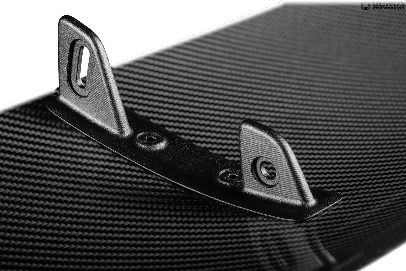 UCW rear wing carbon endplate and billet mount detail
