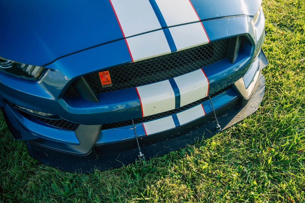 Verus front splitter on GT350, overhead view
