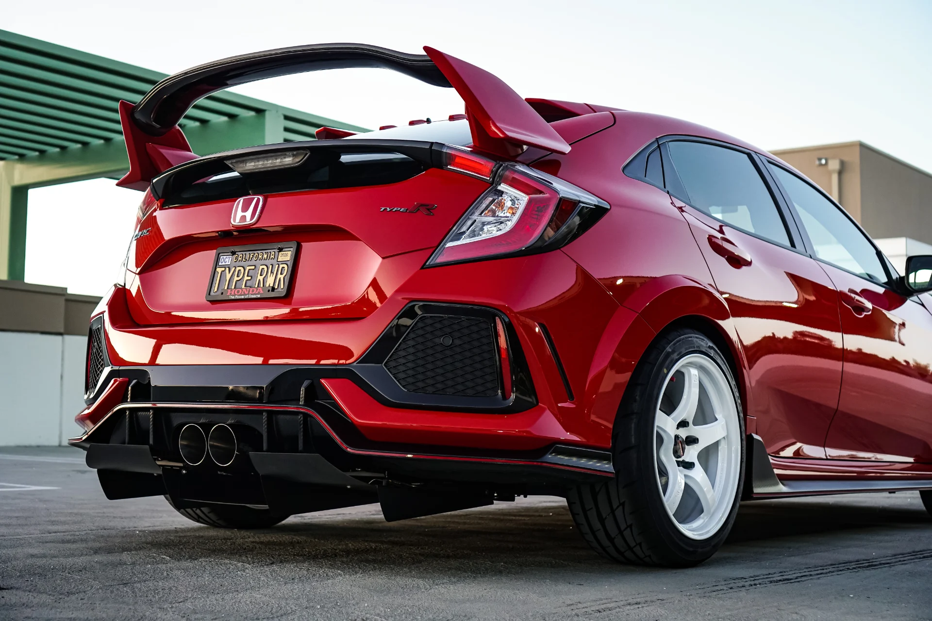 Verus rear diffuser on a red FK8 Civic Type R