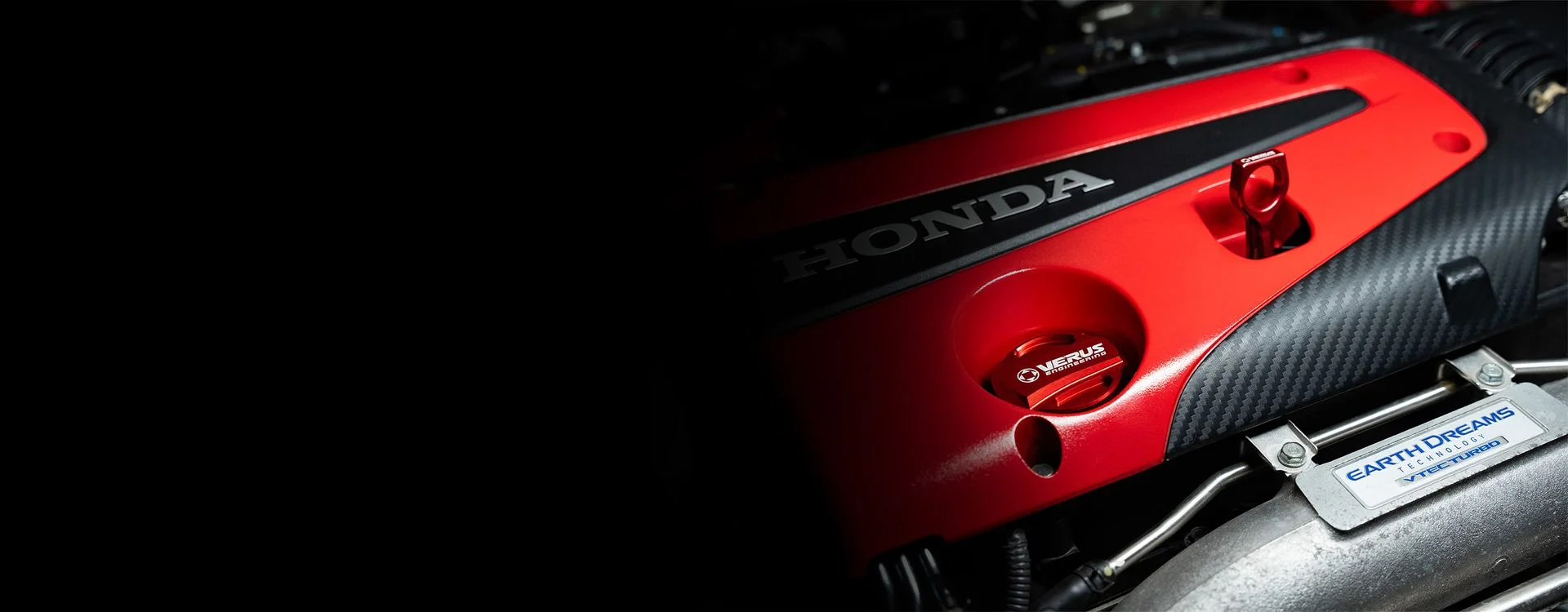 Engine Bay Cap Kit - Honda Civic Type R (FK8), oil cap detail