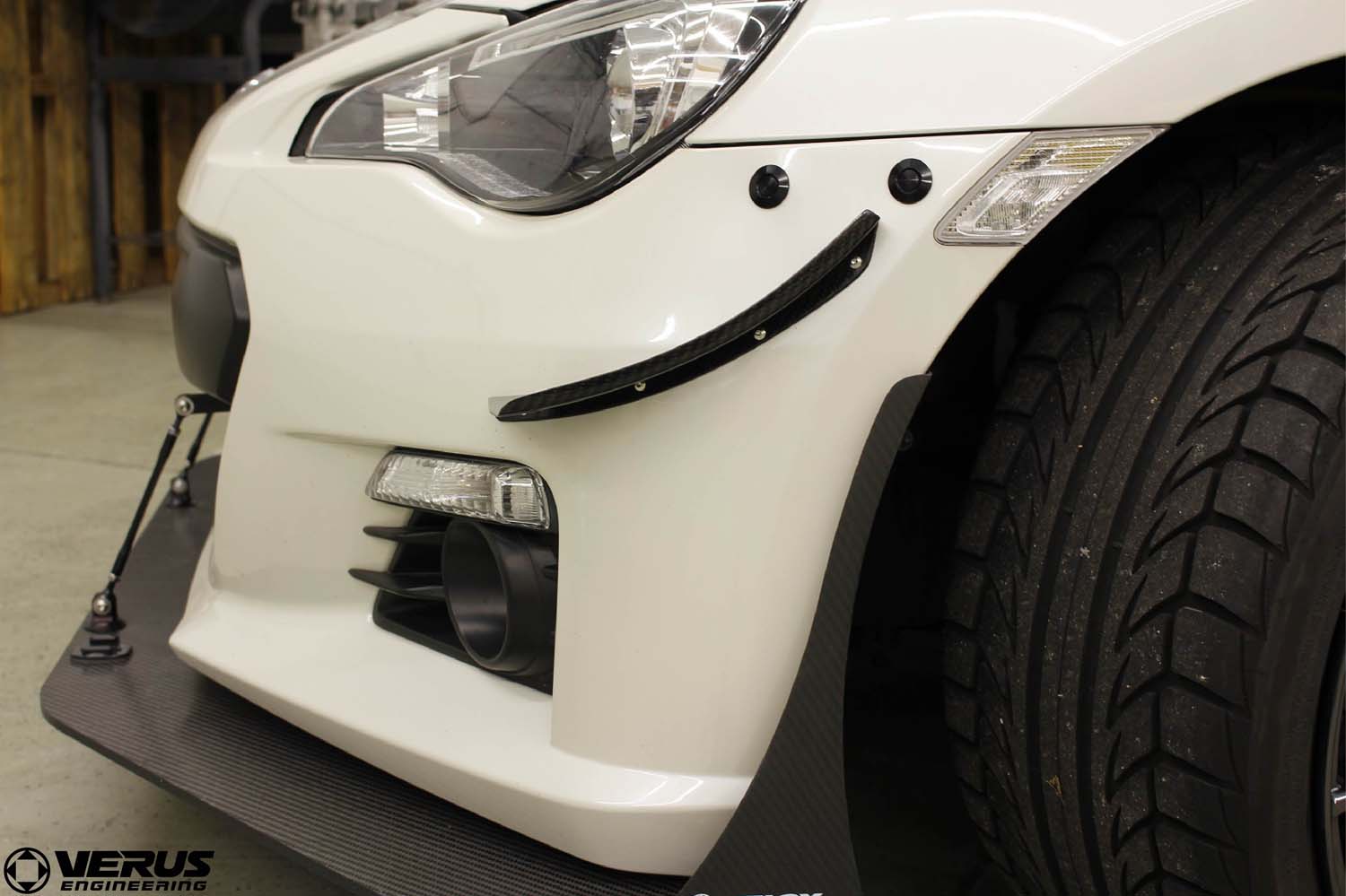 Dive Plane (Canard) Kit - Subaru BRZ (2013-2016) (Blemish)