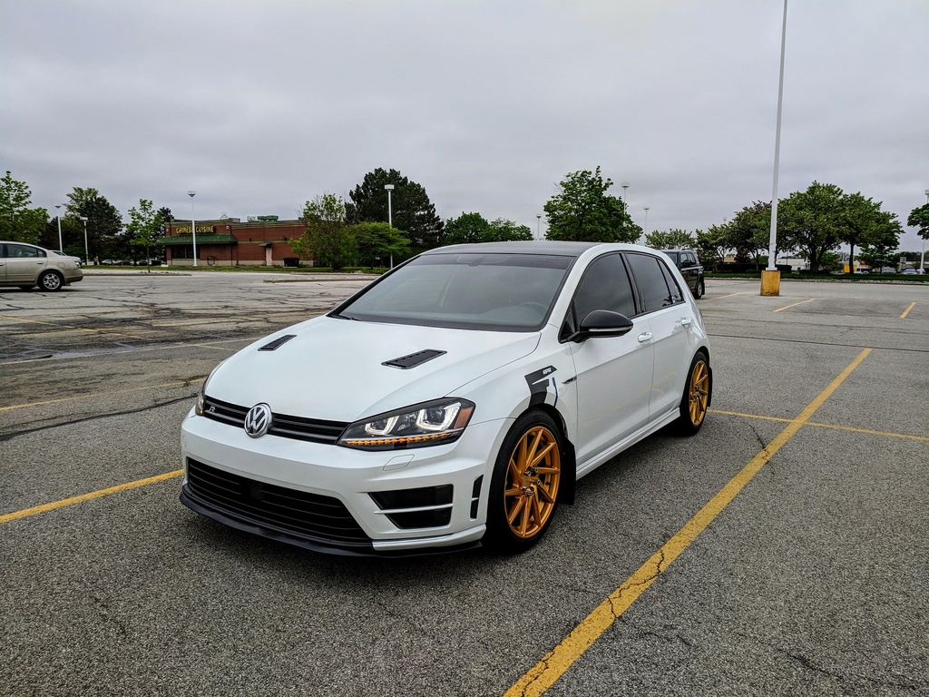 Hood Louver Kit - Mk7 Golf R/GTI