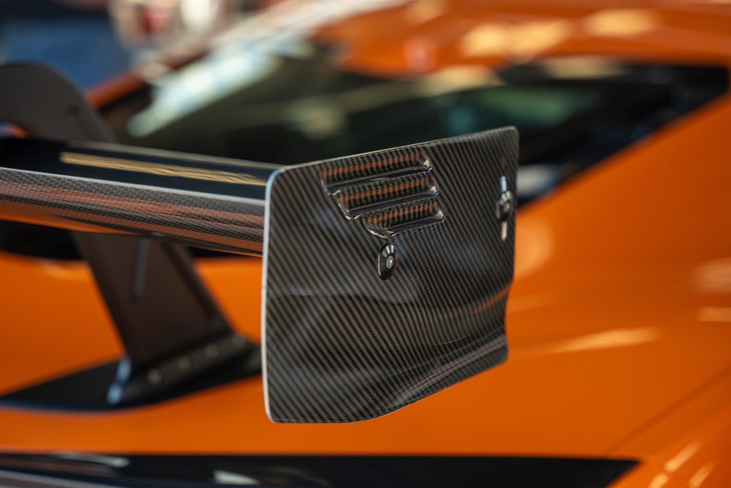 Swan Neck UCW Rear Wing Kit - Corvette Stingray (C8) | Verus Engineering