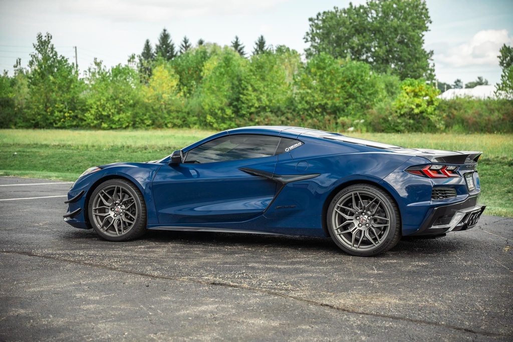 Dual Element Dive Plane (Canard) Kit - C8 Corvette (Z06)