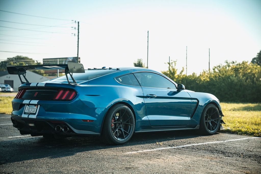 UCW Rear Wing Kit - Ford Mustang Shelby GT350R