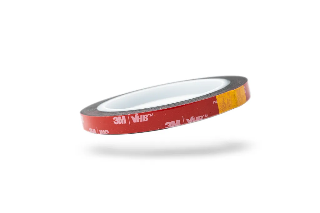 duck_tail_3m_tape_roll_02.webp