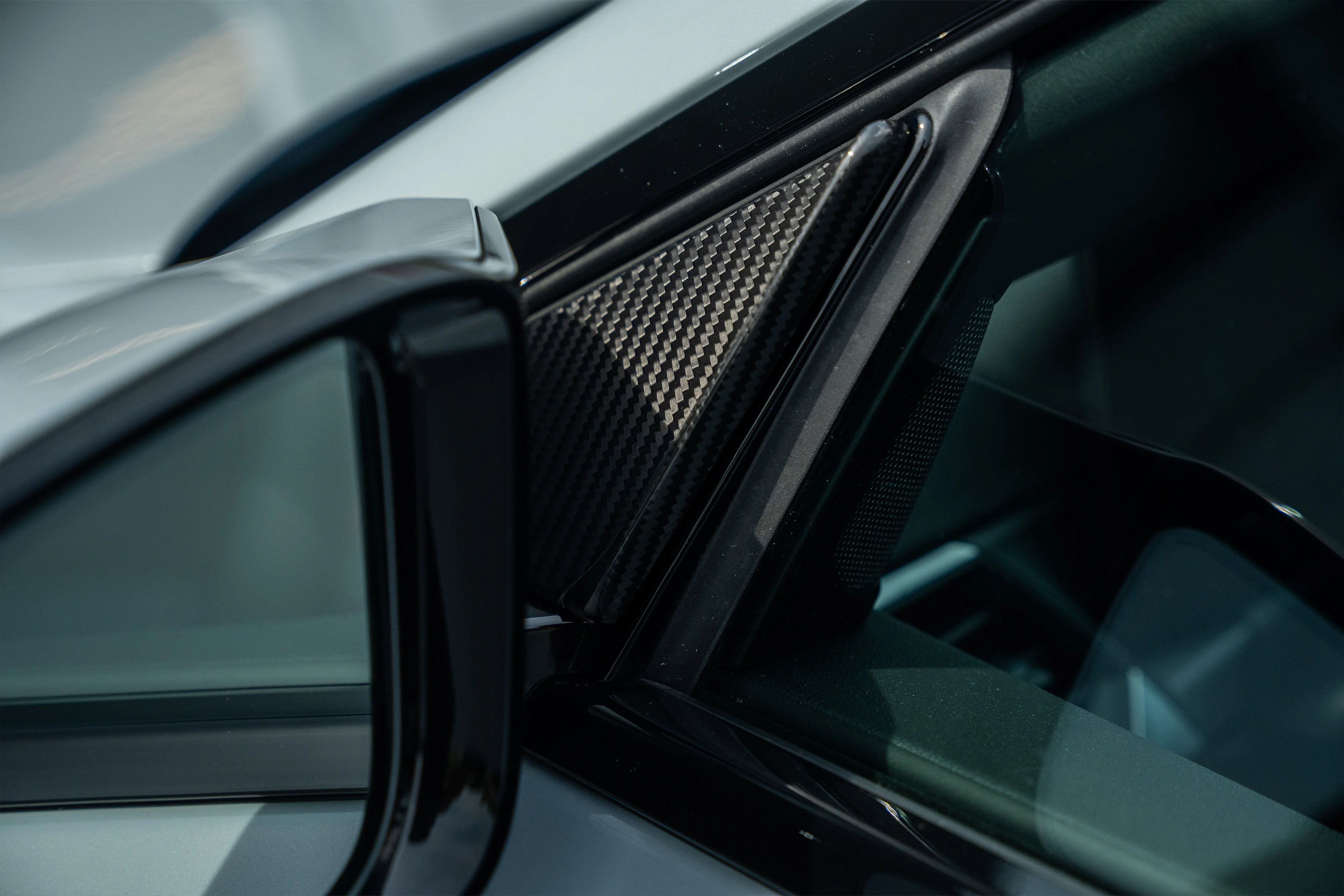Anti-Buffeting Wind Deflectors - G87 BMW M2