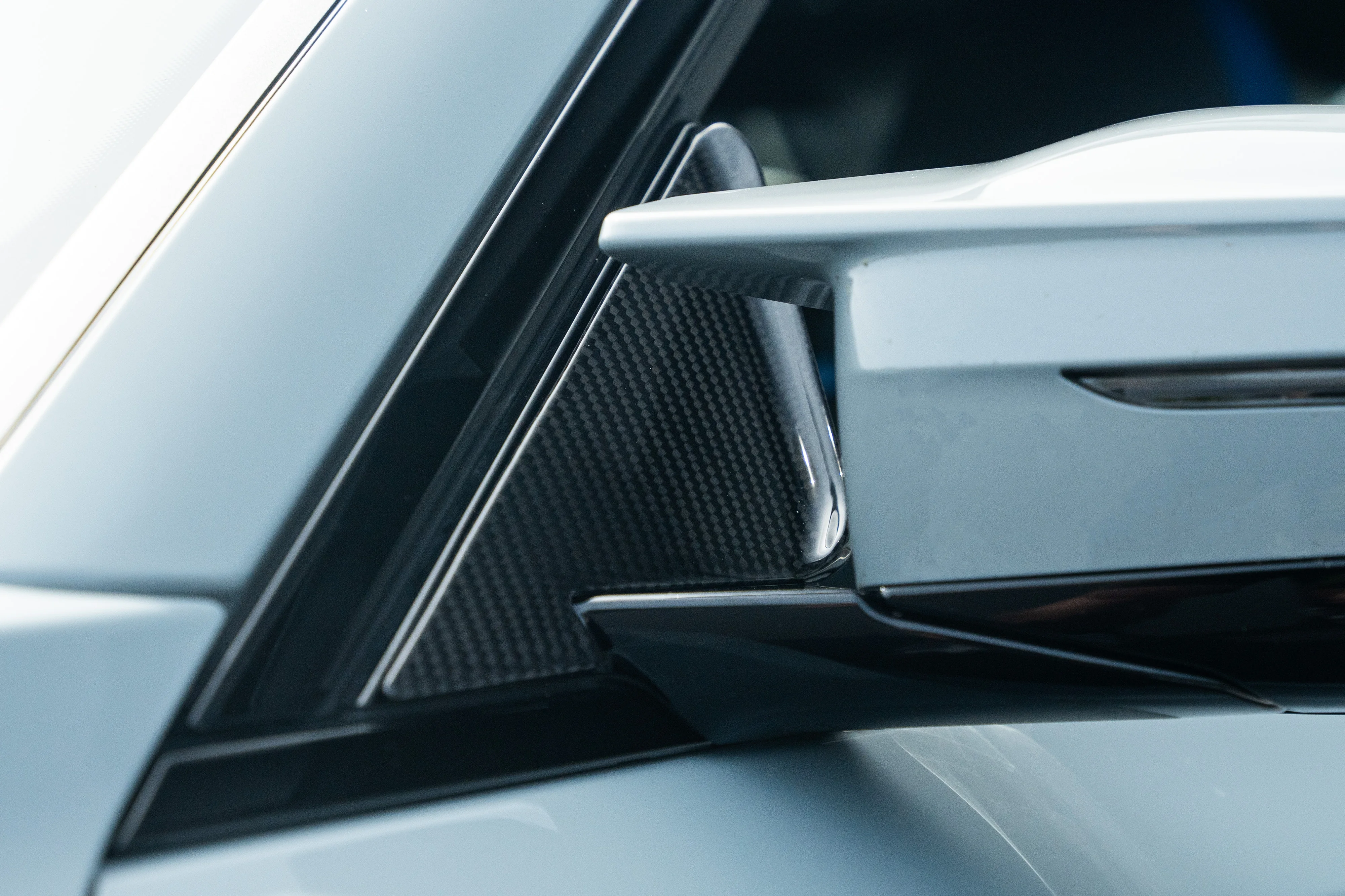 Anti-Buffeting Wind Deflectors - G87 BMW M2